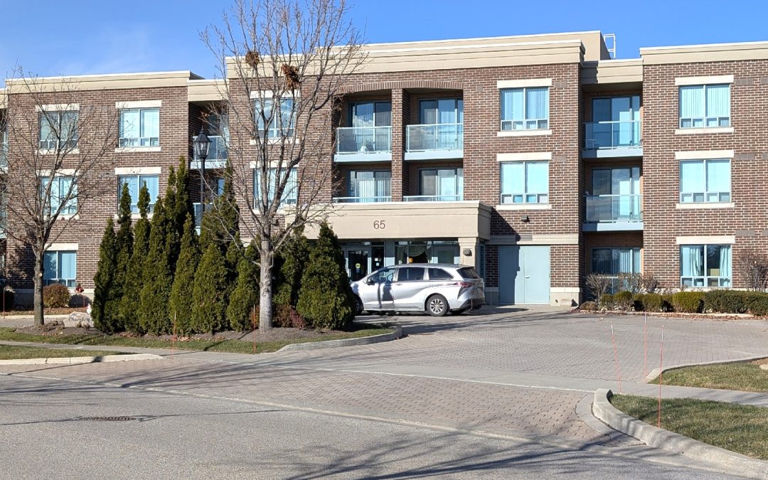 Wonderful 2 bedroom condo in Rosedale Village