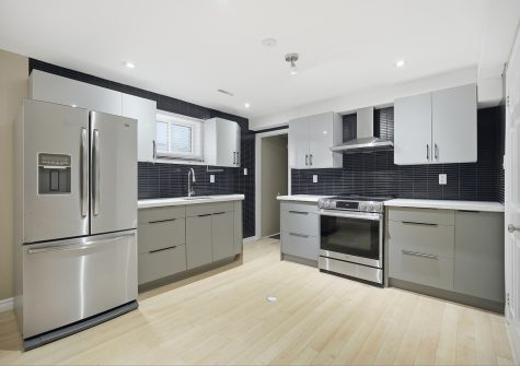 Wonderful and Spacious 1-Bedroom Apartment for Rent with Ensuite Laundry